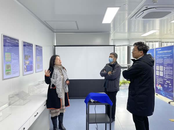 江苏省产业院投财部主任谭逸斌带领投资顾问来访公司(图2)